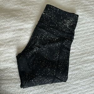 Zyia Black Reflective Pocket Light n Tight Hi-rise 7/8 24"